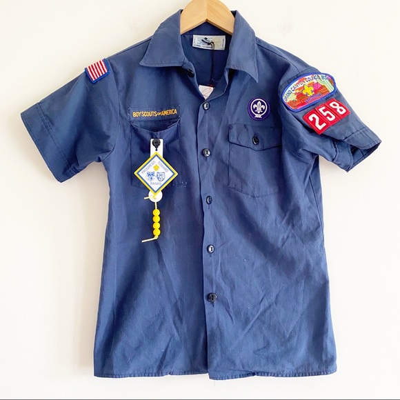 Urban Renewal Tops - Vintage boy scouts of America patched button down